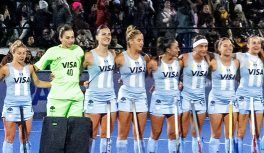 imagen de Hockey: Las Cimarronas cayeron 3-0 con las Leonas en el debut de la Copa Panamericana