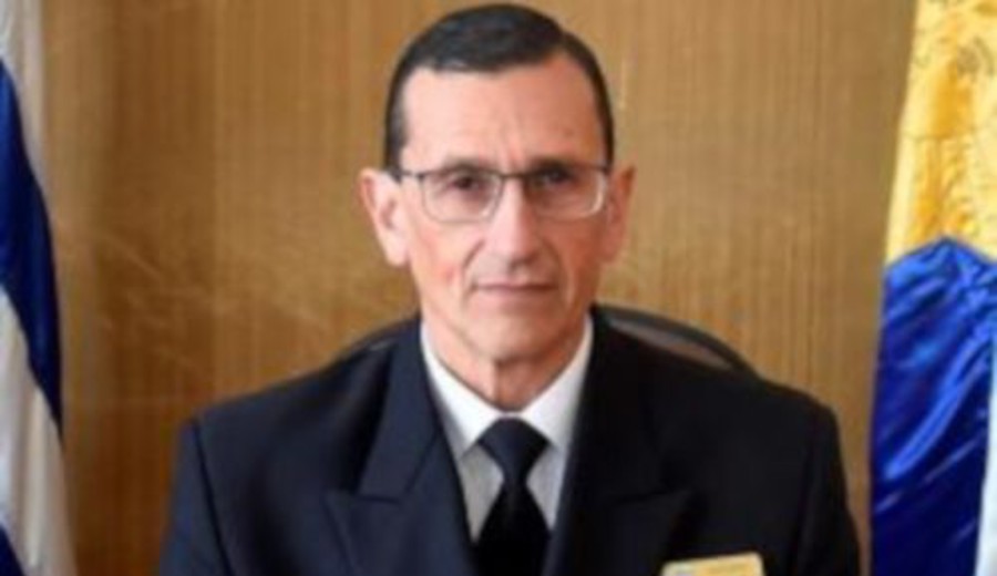 imagen de José Luis Elizondo posible nuevo comandante de la Armada Nacional