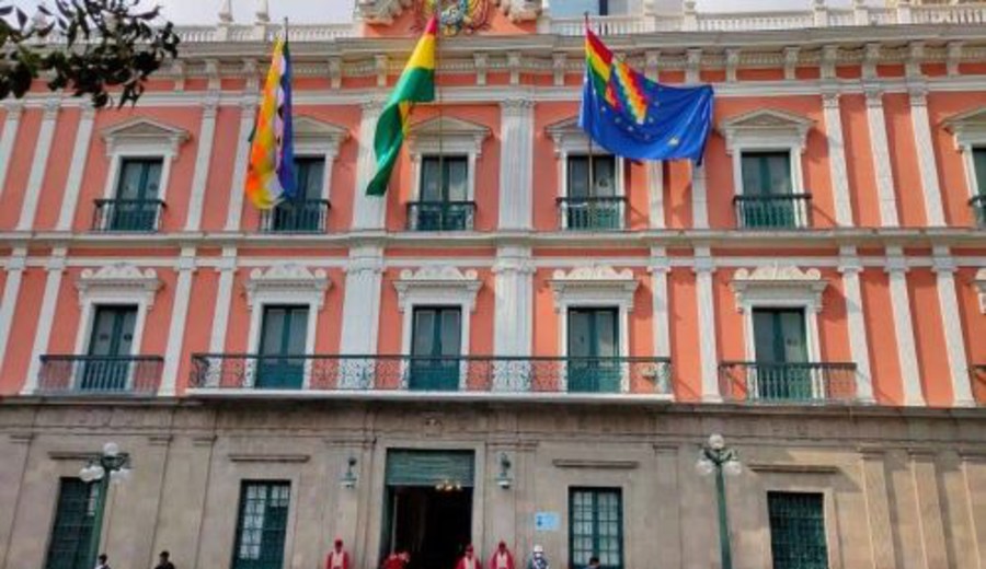 imagen de El Constitucional de Bolivia establece la obligatoriedad de la paridad de género en los comicios presidenciales