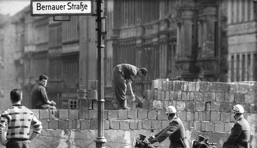imagen de El recuerdo de la construcción del Muro de Berlín, la pared de más de tres metros de altura que dividió al mundo