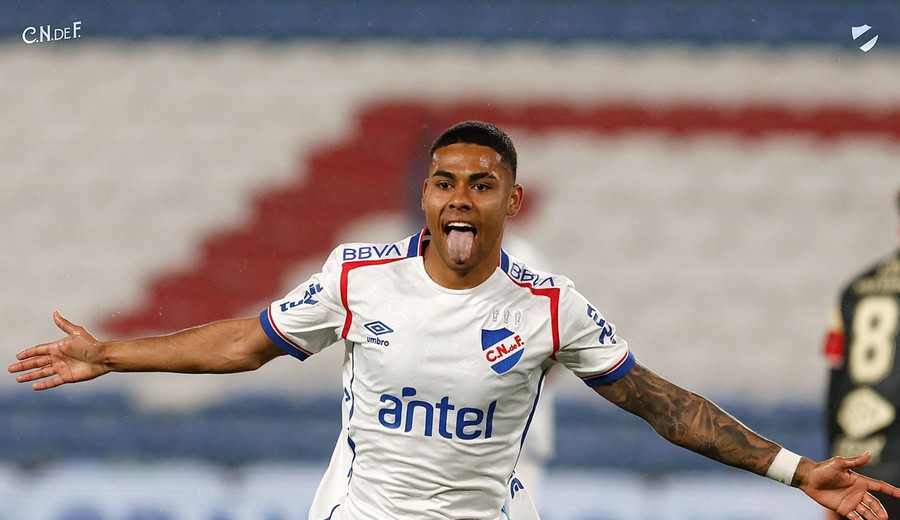 imagen de Nacional venció 3-1 a Progreso y estiró a seis su diferencia como líder de la Anual