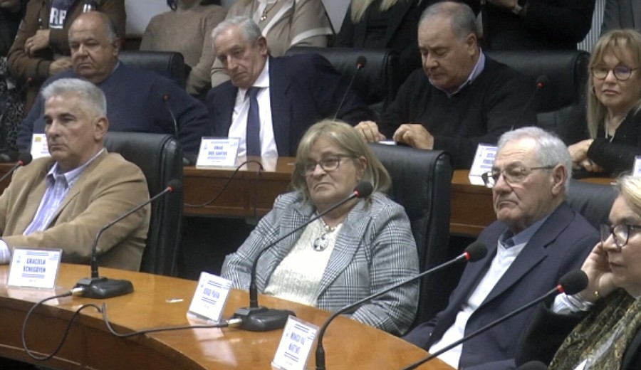 imagen de Artigas: Edil blanca fue removida tras afirmar que “hay mujeres que se merecen que las caguen a palo todos los días”