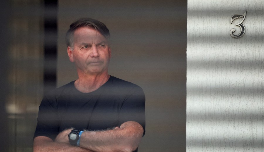 imagen de La Justicia de Brasil inicia la fase de veredicto en el caso Bolsonaro: enfrenta una condena de hasta 43 años de prisión