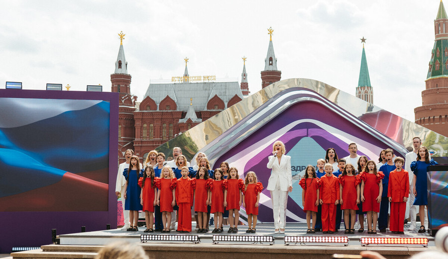 imagen de Eurovisión expulsó a Rusia del festival, que reflota su propia versión "made in URSS”: Intervisión