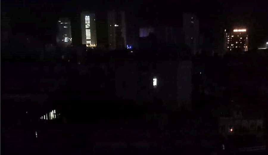 imagen de “Necesitamos soluciones, no explicaciones técnicas”, se quejan los cubanos al cumplirse 42 horas de apagón