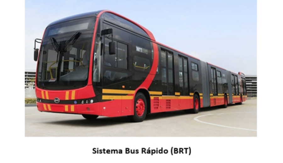imagen de Mucho más que transporte de pasajeros. Esteban Valenti
