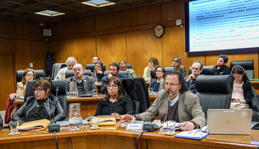 imagen de Ejecutivo “reduce  presupuesto de la Udelar“, en relación al producto bruto, del 0,8% al 0,72% de PBI, indicó su rector