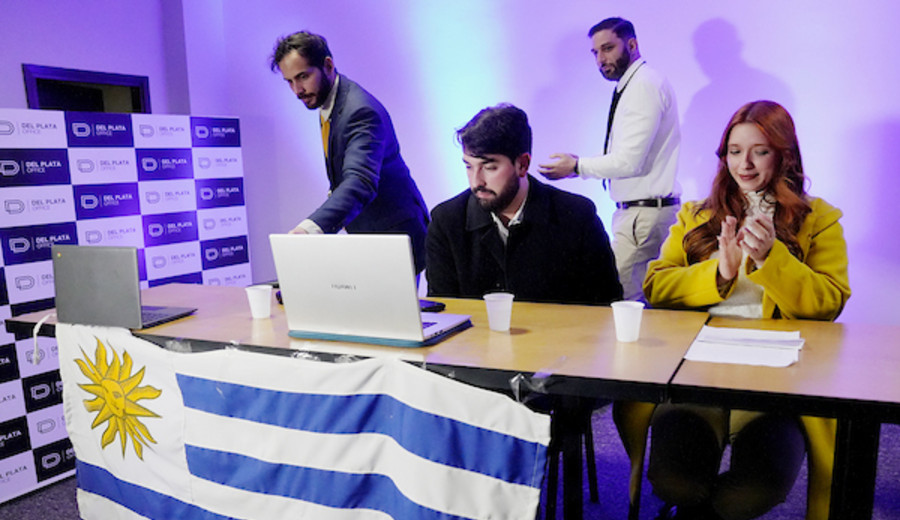 imagen de Corte Electoral autorizó inscripción de La Libertad Avanza como partido político en Uruguay