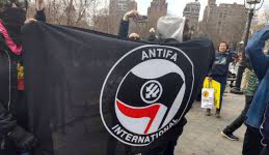 imagen de Trump y la ilegalización del antifascismo