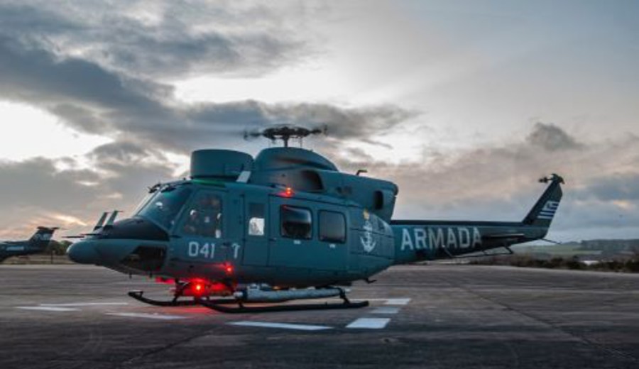 imagen de La Armada incorporará un tercer helicóptero Augusta Bell 412, fabricado en el año 2000