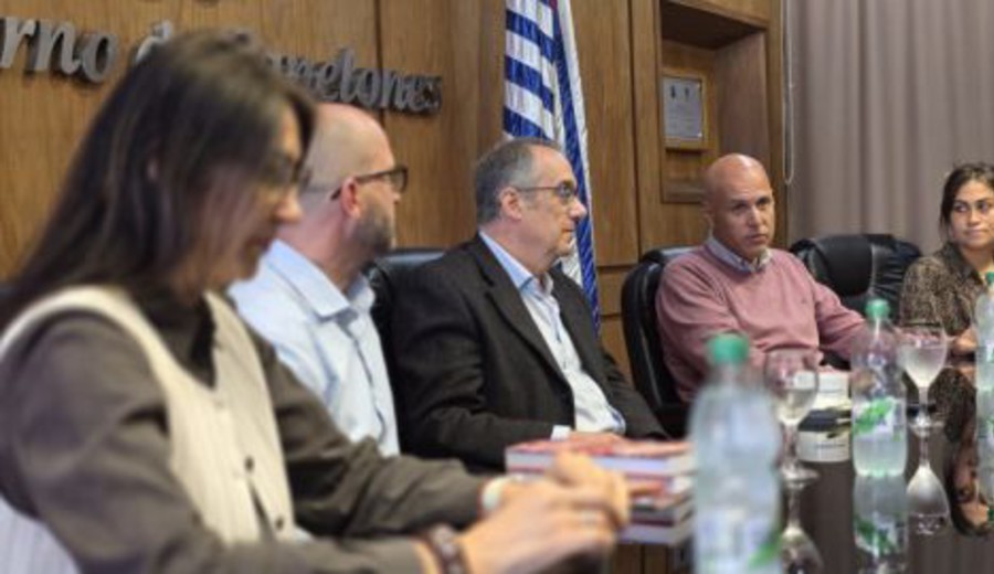 imagen de Gobierno de Canelones y MEC acuerdan comodato para la construcción de un nuevo liceo en Las Piedras