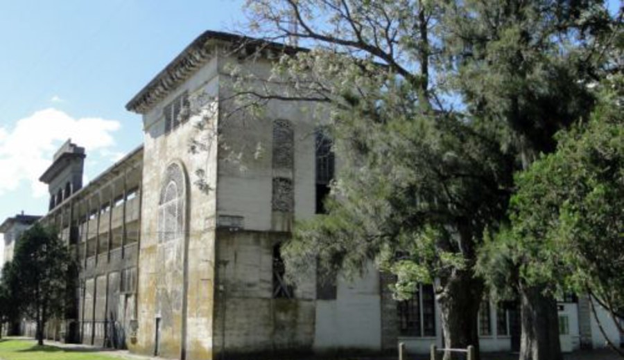 imagen de Usina eléctrica de Mihanovich en Colonia: "es un hito que ilumina la identidad de la ciudad"
