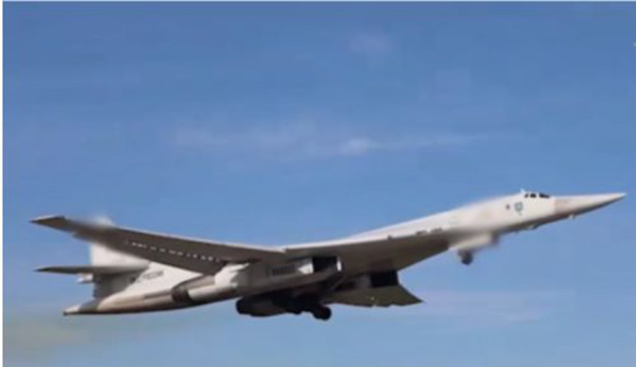 imagen de El estratégico 'Cisne Blanco' que surca y vigila el cielo ruso