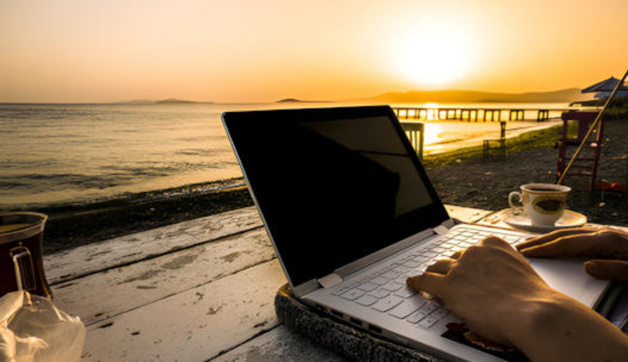 imagen de Uruguay entre los 3 mejores países del ranking mundial para nómadas digitales, según Global Citizen Solutions