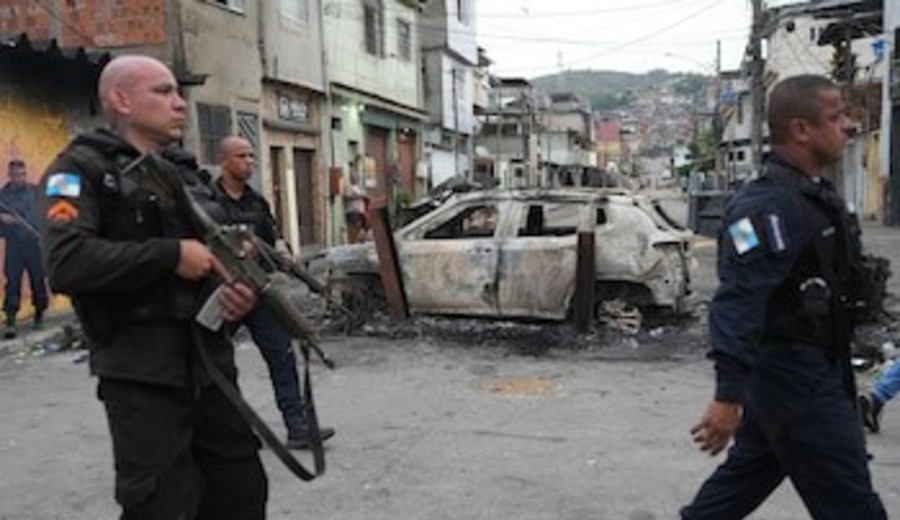 imagen de Tras el mortal operativo en Río de Janeiro, Brasil trasladó a siete jefes del Comando Vermelho a prisiones federales