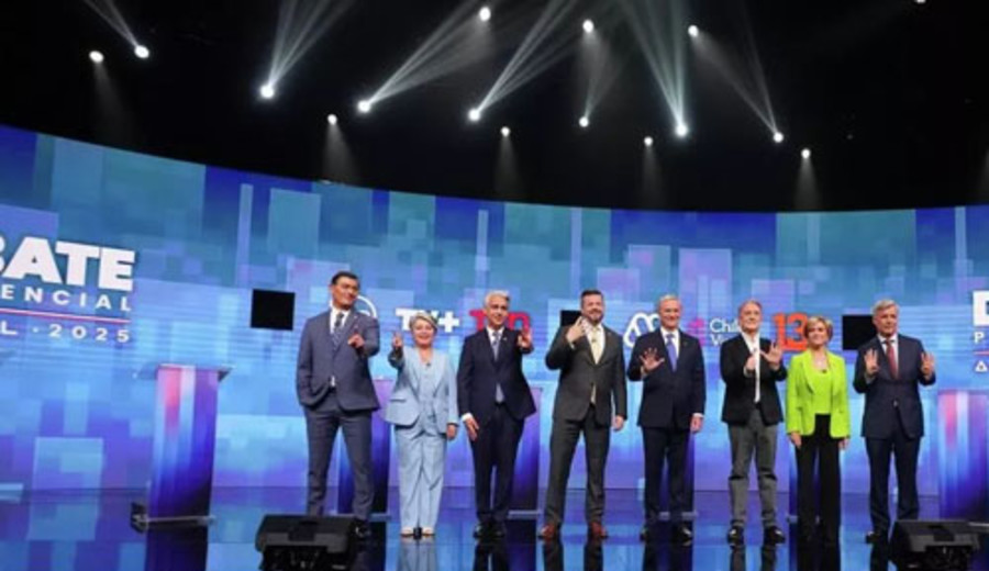 imagen de Cierran las campañas presidenciales en Chile con intentos de captar el voto de los indecisos