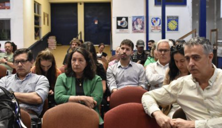 imagen de Una propuesta para atender y analizar