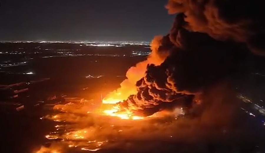 imagen de Argentina: Advierten sobre expansión de “nube tóxica” tras explosión de parque industrial de Ezeiza