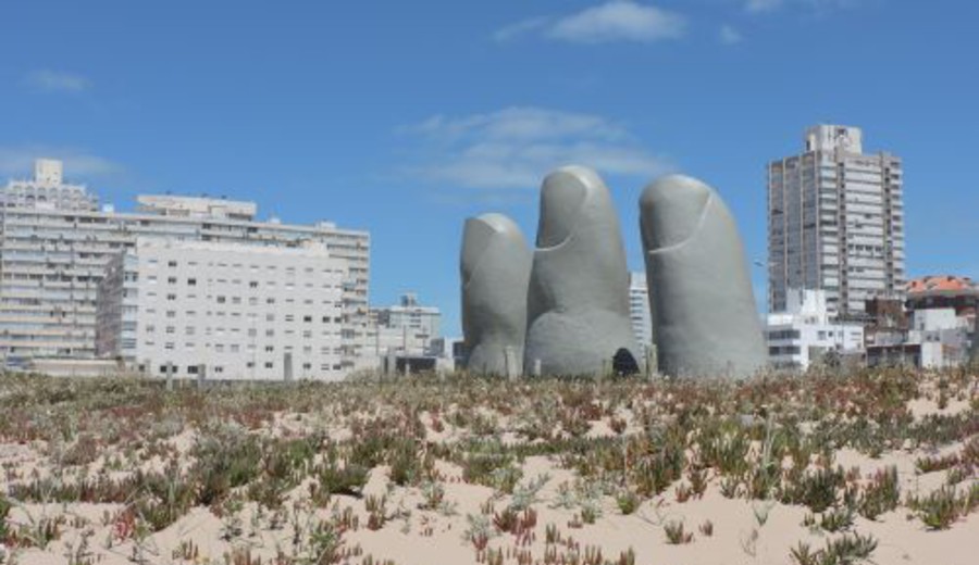 imagen de Ministro de Turismo aspira a que ingresen 400.00 argentinos y 300.000 brasileños anualmente