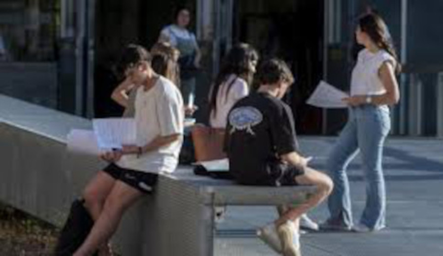 imagen de Por qué uno de cada cuatro jóvenes abre la puerta al autoritarismo