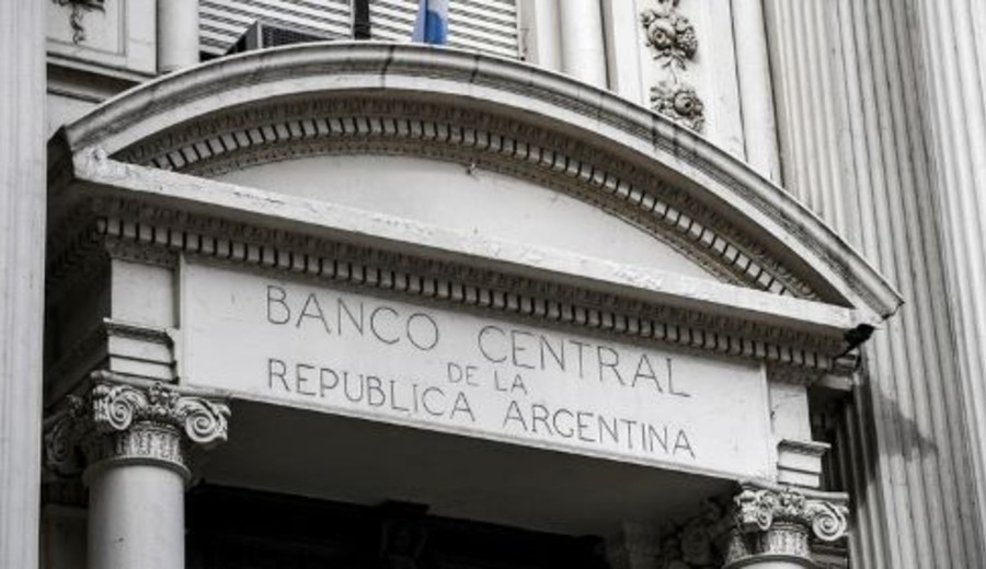 imagen de Las reservas netas del BCRA se acercan a cero por el swap con EEUU y el pago al FMI, según un informe privado