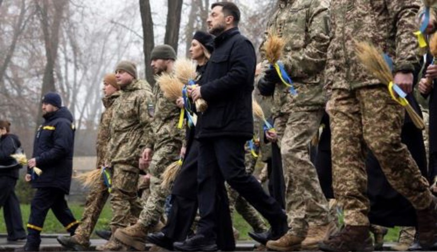 imagen de Moscú se sincera sobre Ucrania: "hay un proceso de paz serio". Zelensky, cauto