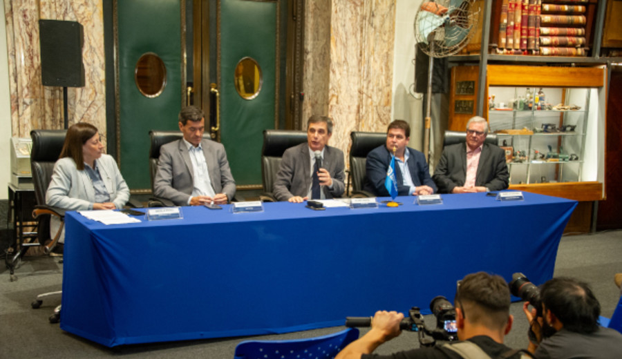 imagen de BROU anunció 15% de descuento en compras en el litoral con Argentina y extensión de beneficios en frontera con Brasil