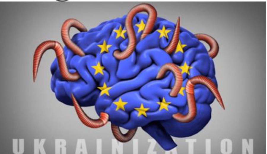 imagen de La muñeca matrioska europea de la insignificancia