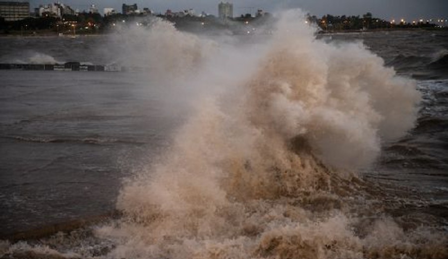 imagen de MetSul advierte vendavales en Uruguay por ciclón extratropical