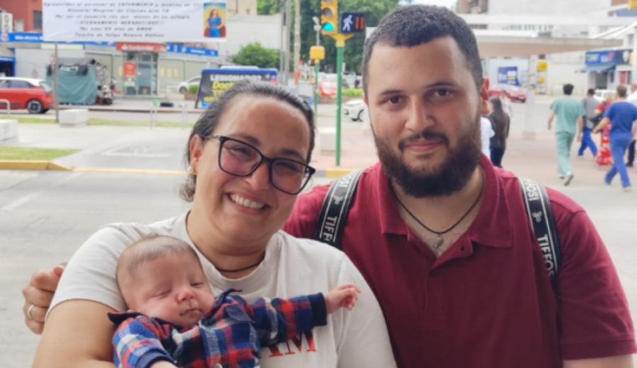 imagen de Felipe, el bebé prematuro, “pequeño héroe” que pasó 99 días en el CTI del Clínicas