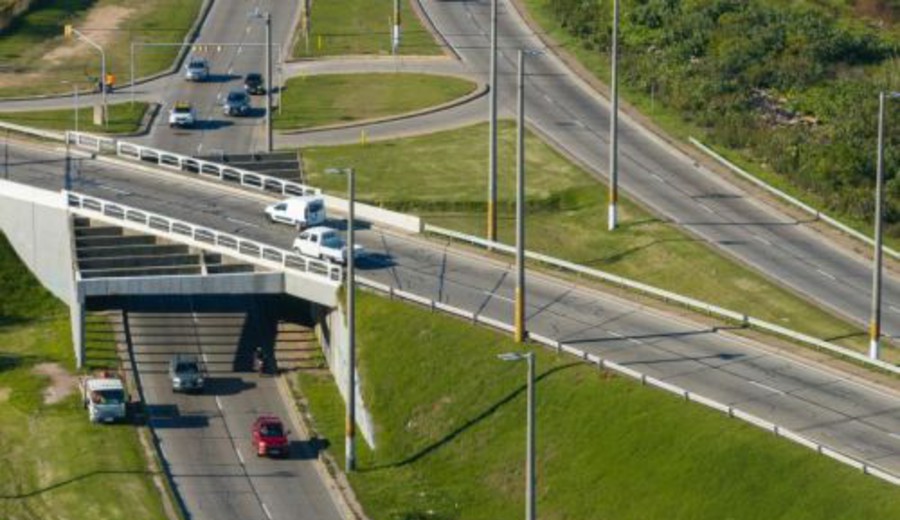 imagen de Queda totalmente habilitado el puente de los accesos a Montevideo
