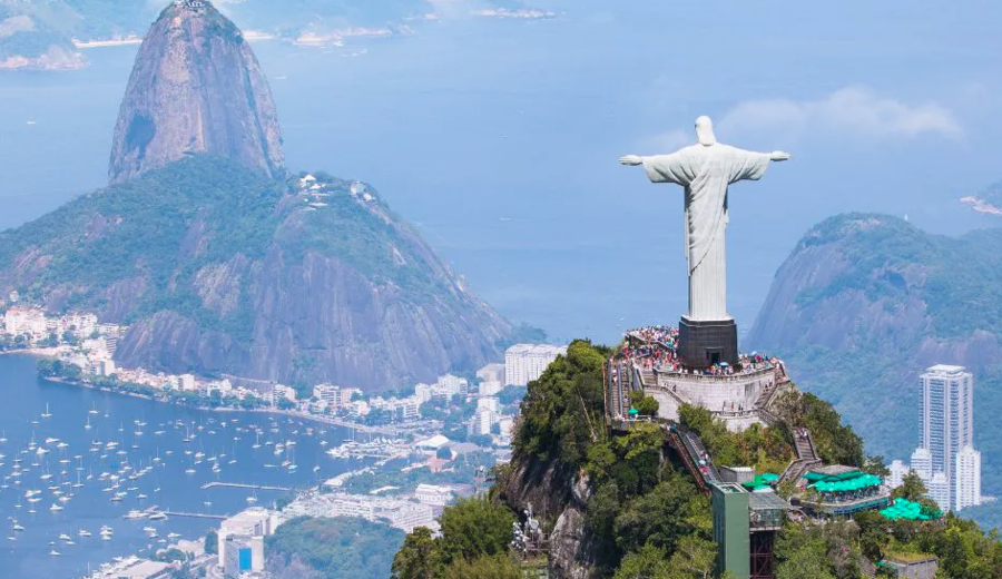 imagen de Brasil rompe récord histórico de turistas y Chile se consolida como el segundo país que más viajeros envía