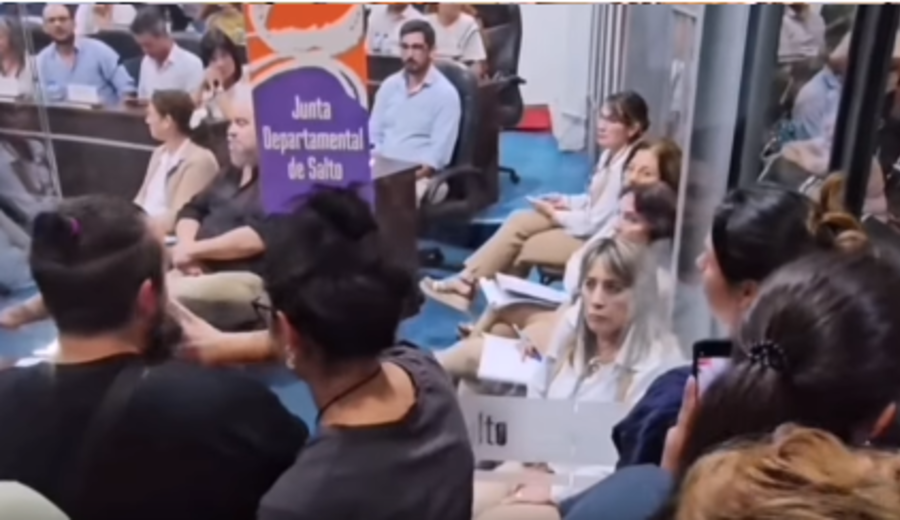 imagen de Frente Amplio de Salto expulsa de la bancada a tres ediles que votaron fideicomiso de la administración Albisu