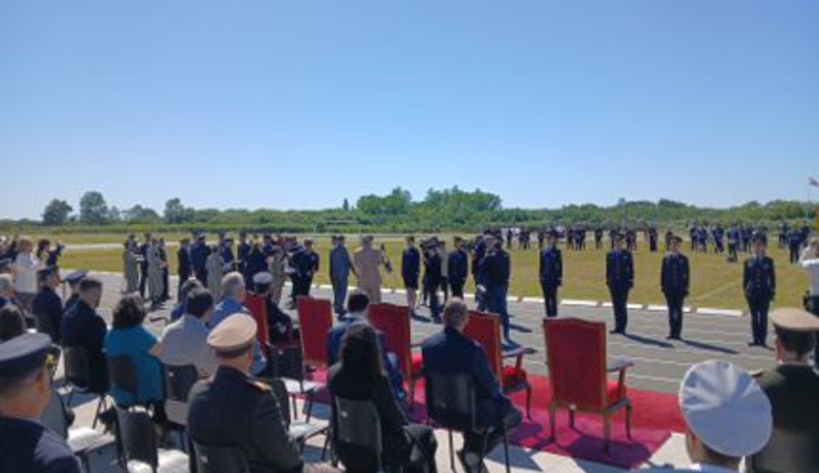 imagen de Ausencias. "El honor ha formado siempre mi carácter, él reglará mis pasos" José Artigas