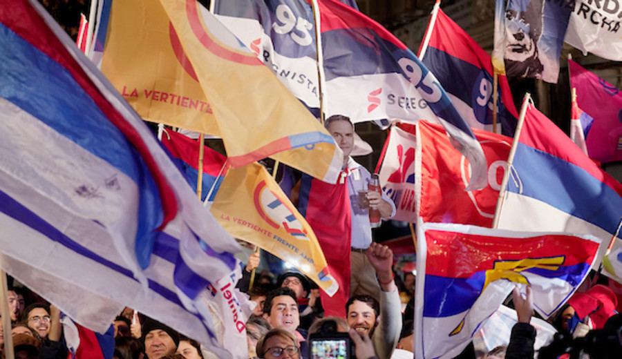 imagen de FA es la fuerza con mayor cercanía ciudadana, 40% de los uruguayos, y toda la oposición reúne 45%, según Opción
