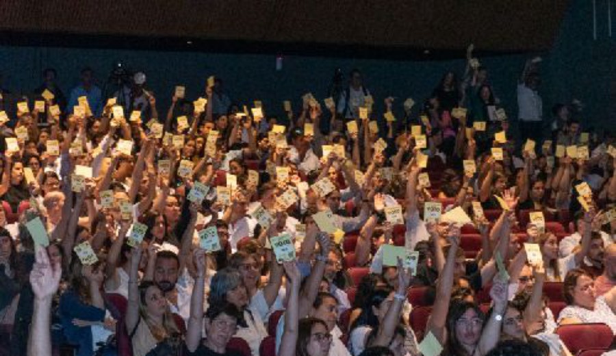 imagen de AEBU: Asamblea rechazó preacuerdo