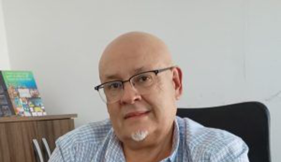 imagen de Instalan destelladores y más alumbrado para mejorar la seguridad vial y urbana en Colonia