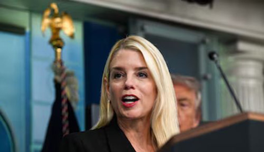 imagen de La fiscal general de Estados Unidos confirmó la imputación de Nicolás Maduro por narcoterrorismo