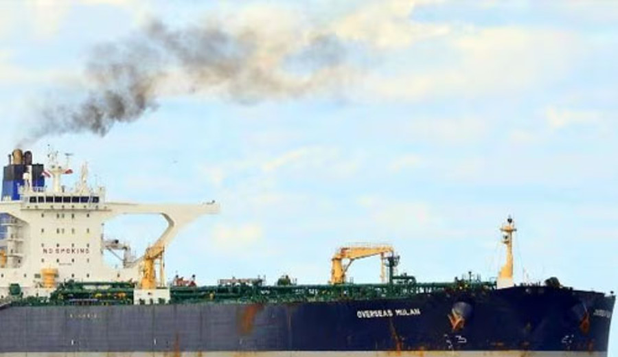 imagen de Rusia vigila atentamente el rastreo de su petrolero por parte del Ejército de Estados Unidos