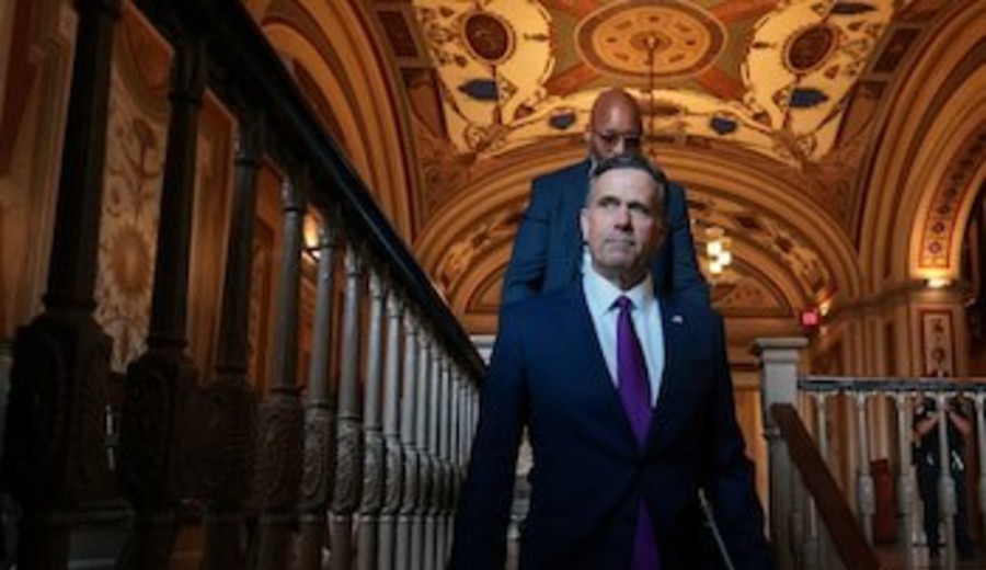 imagen de El jefe de la CIA mantuvo una reunión con Delcy Rodríguez en Caracas