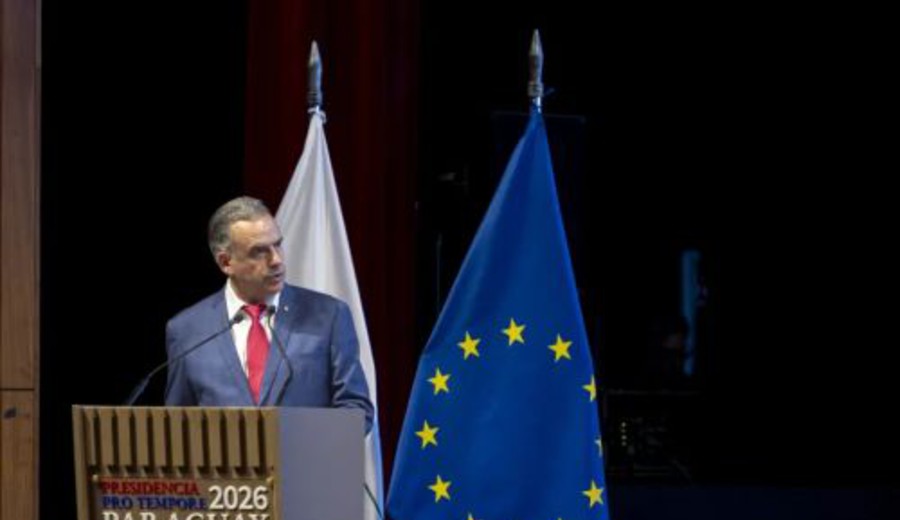 imagen de Yamandú Orsi en la firma de acuerdo entre Mercosur y UE: "Estamos asumiendo una responsabilidad histórica"