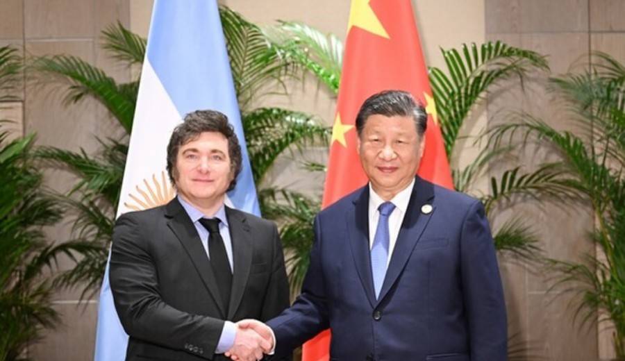 imagen de Milei, incondicional de Trump, pero socio de China