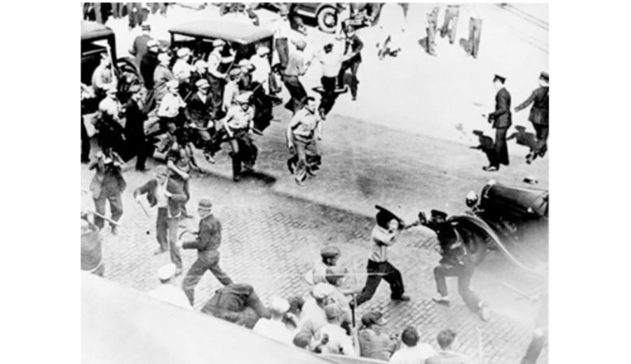 imagen de Fascismo en tarta de manzana