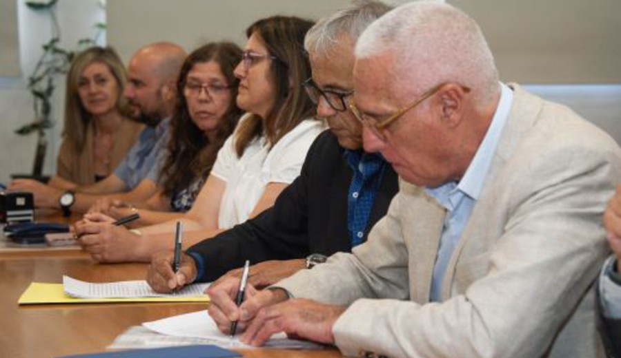imagen de “Apoyamos a la policía con hechos, no con discursos”, afirmó Negro tras suscribir convenio con sindicatos policiales
