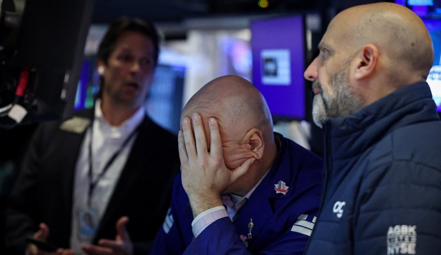 imagen de Wall Street cae y sacude a todos los índices del mundo por desplome del sector tecnológico