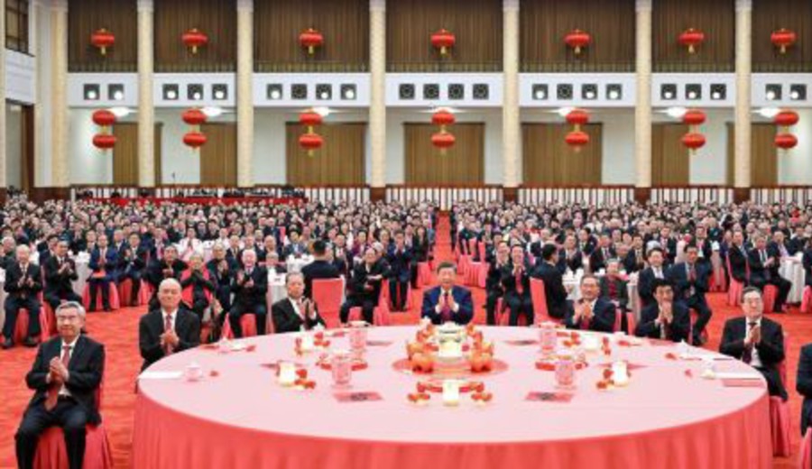 imagen de Xi extiende saludos por Año Nuevo chino para dar la bienvenida al Año del Caballo