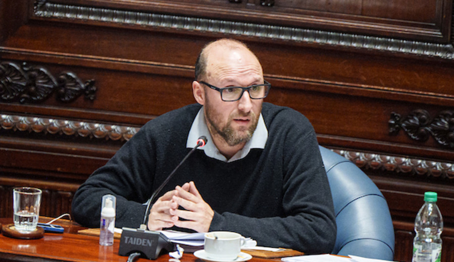 imagen de Senado: Se conformó comisión preinvestigadora sobre el contrato con Cardama a pedido del FA