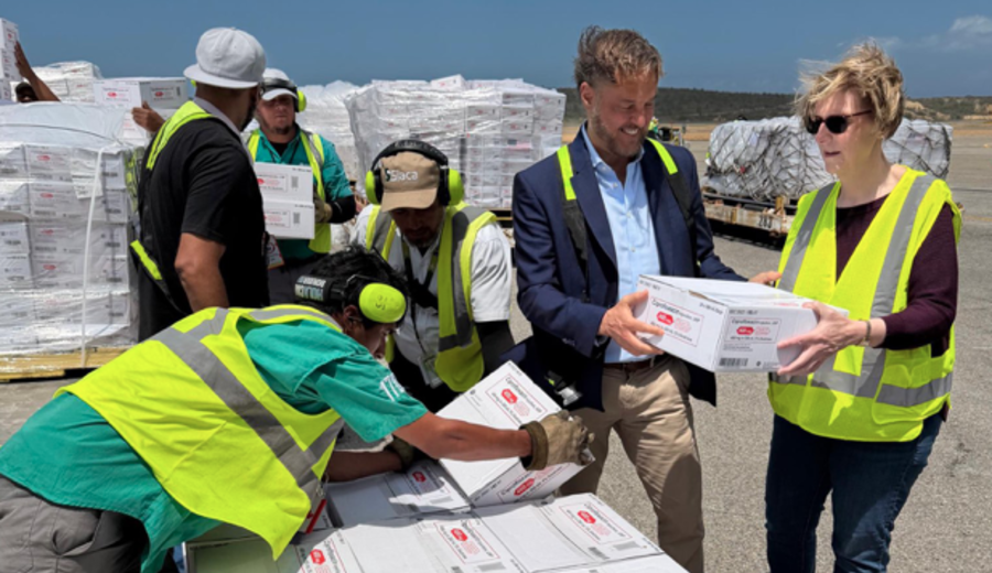 imagen de Llega a Venezuela un cargamento con más de 65 toneladas de insumos médicos de EEUU