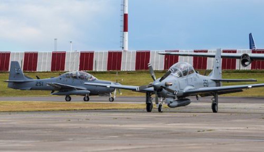 imagen de Llegaron las primeras dos aeronaves militares de un total de seis adquiridas por U$S 100 millones
