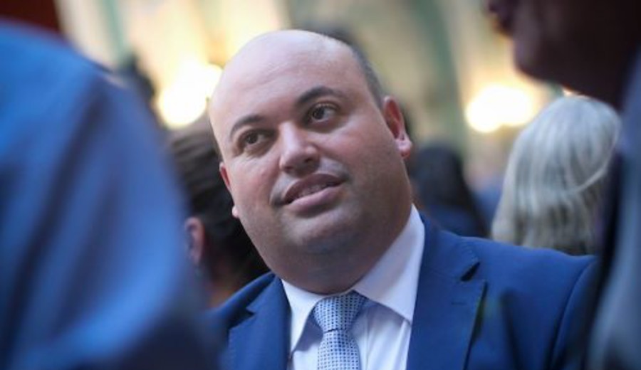 imagen de Cardama: “García está muy nervioso” y “Lacalle no se anima a hablar”, dijo el senador frenteamplista Nicolás Viera